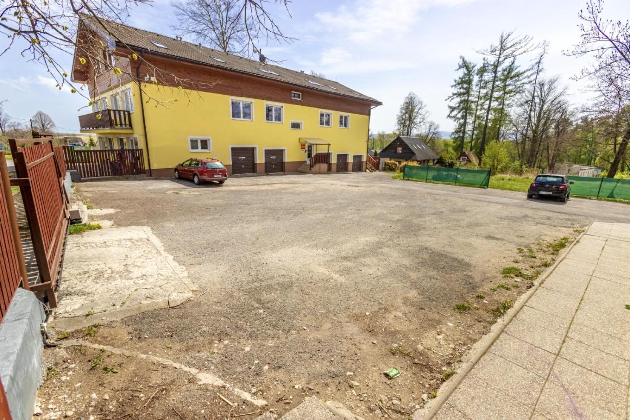 Apartman Theo Velky Slavkov Luaran gambar